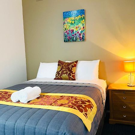 Mid Valley Motel Morwell Extérieur photo