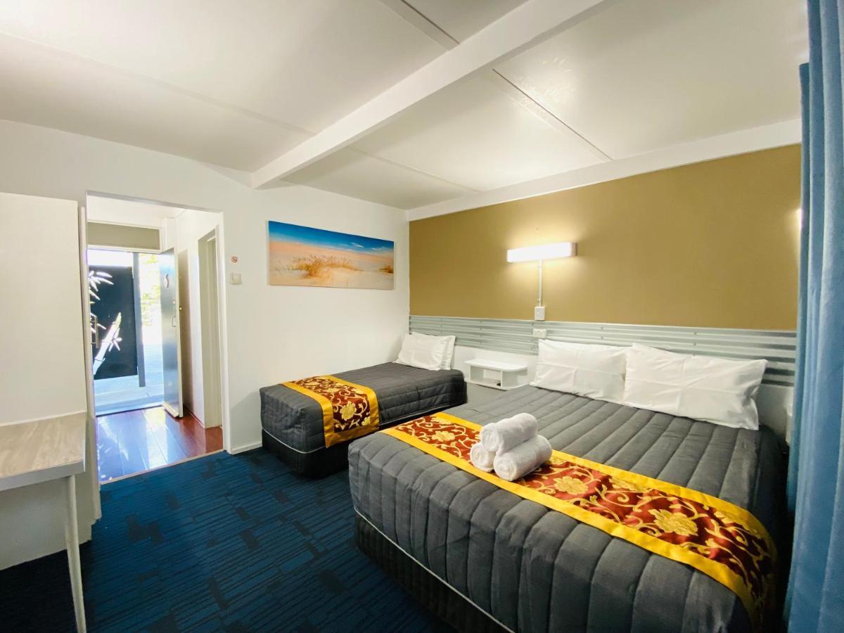 Mid Valley Motel Morwell Extérieur photo