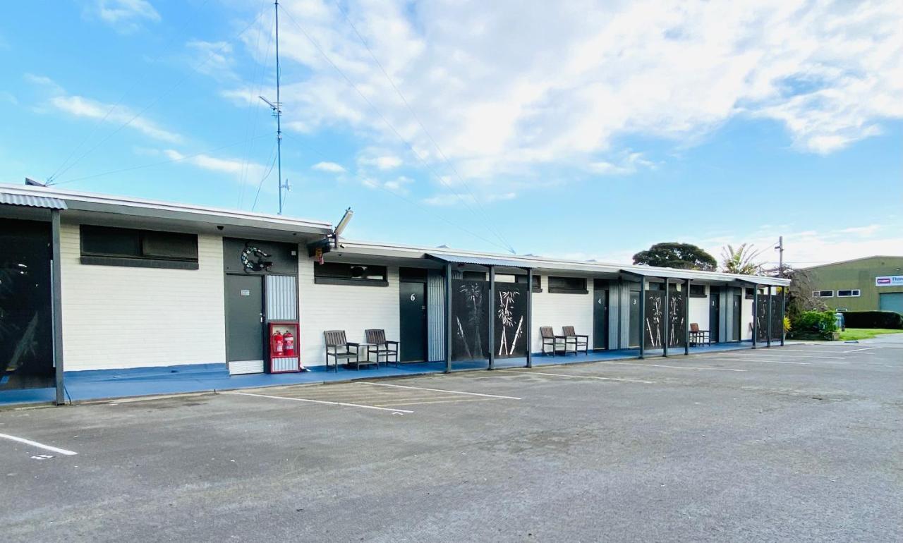 Mid Valley Motel Morwell Extérieur photo