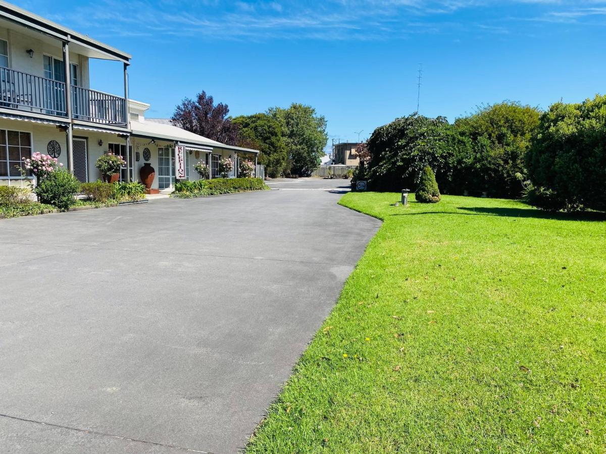 Mid Valley Motel Morwell Extérieur photo