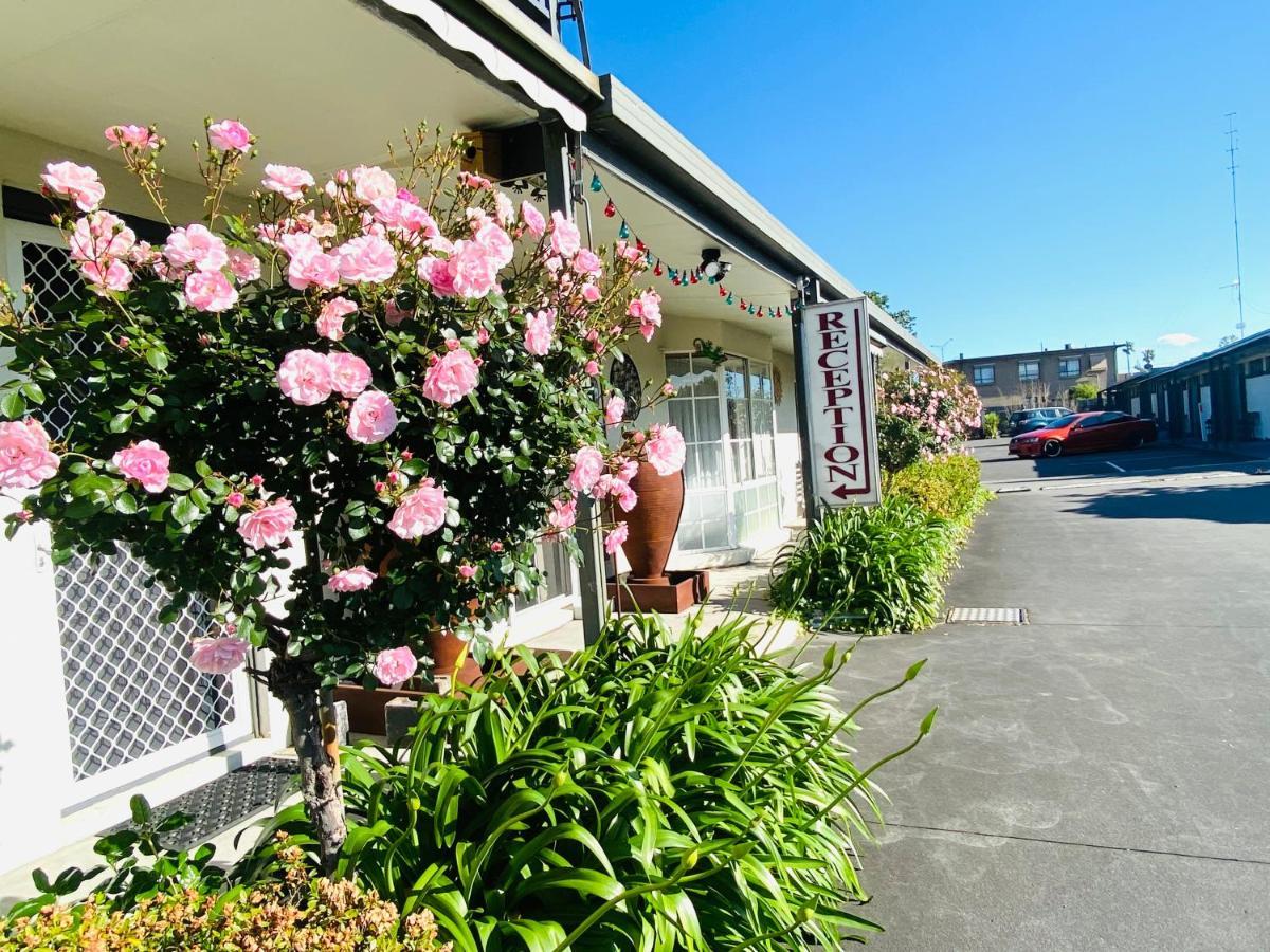 Mid Valley Motel Morwell Extérieur photo