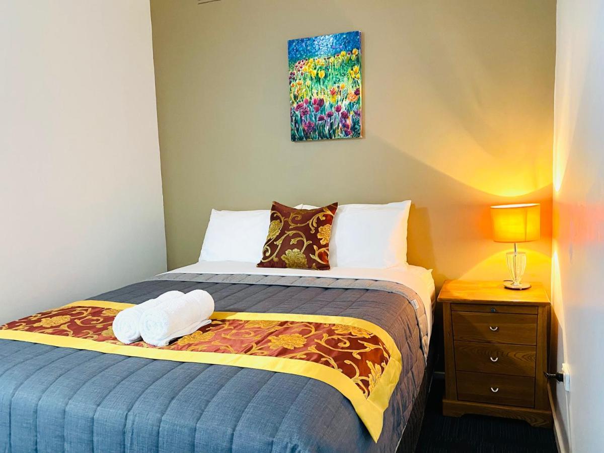 Mid Valley Motel Morwell Extérieur photo