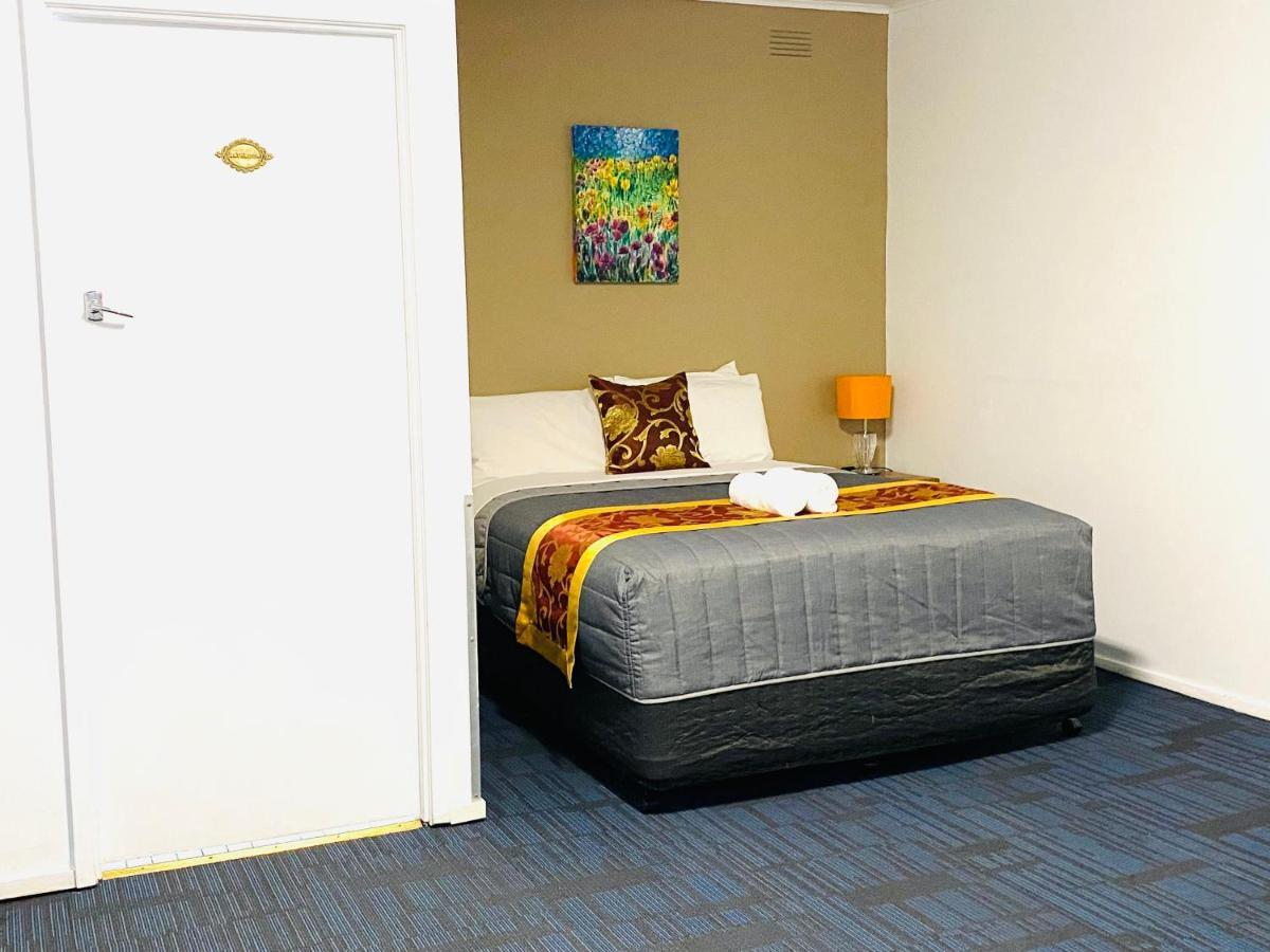 Mid Valley Motel Morwell Extérieur photo