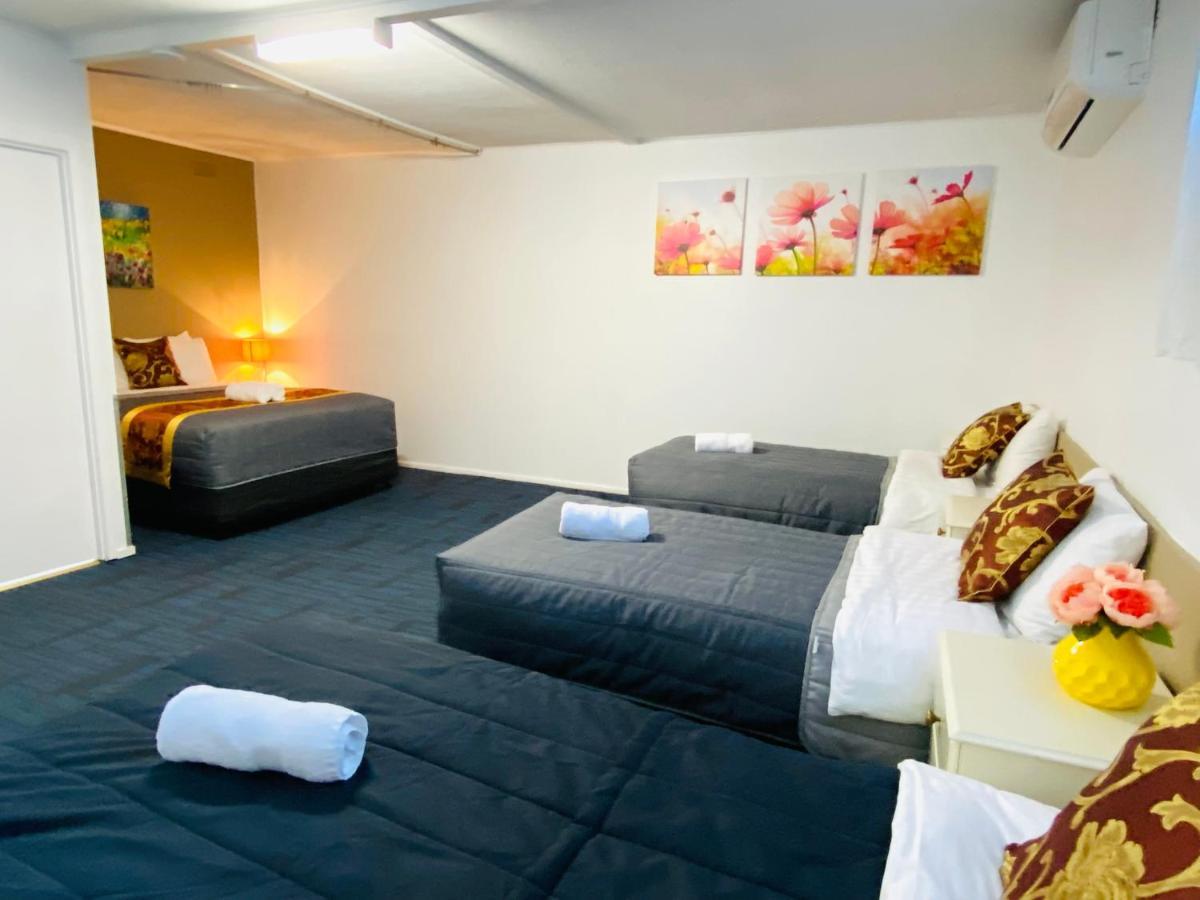Mid Valley Motel Morwell Extérieur photo